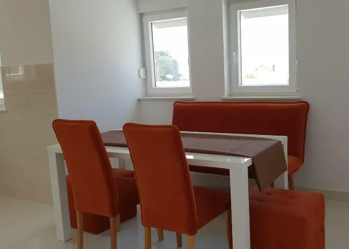 Mia Bilo Lägenhet Podgreben